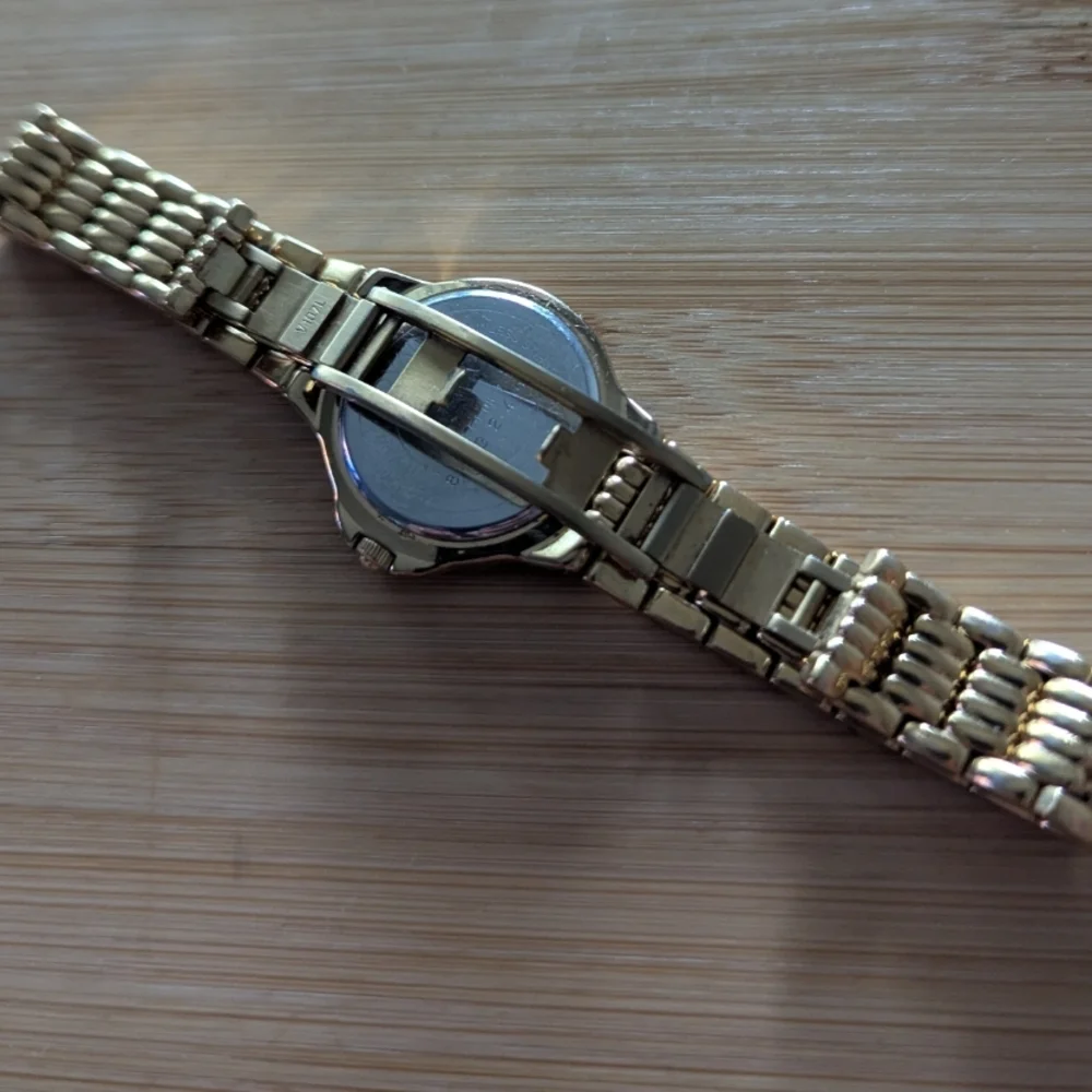 Movado Diamond Watch Women's Gold Vintage $1995 - Picture 6 of 12